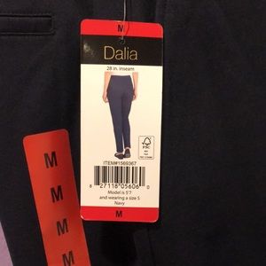 New with Tags Dalia Dark Navy Blue Pants Size Ladies Medium